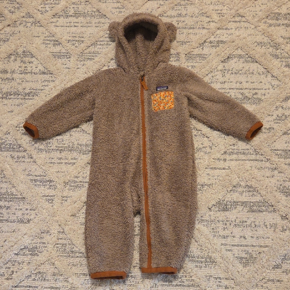 Patagonia Furry Friends Fleeve Bunting Outfit 2T